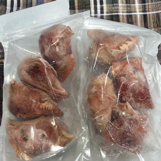 Raw Chicken Head 3-4 pcs